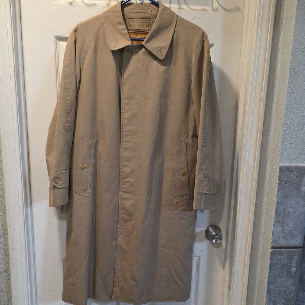 Burberrys' Tan Nova check Vintage Trench Coat Blue Label Japanese  Made